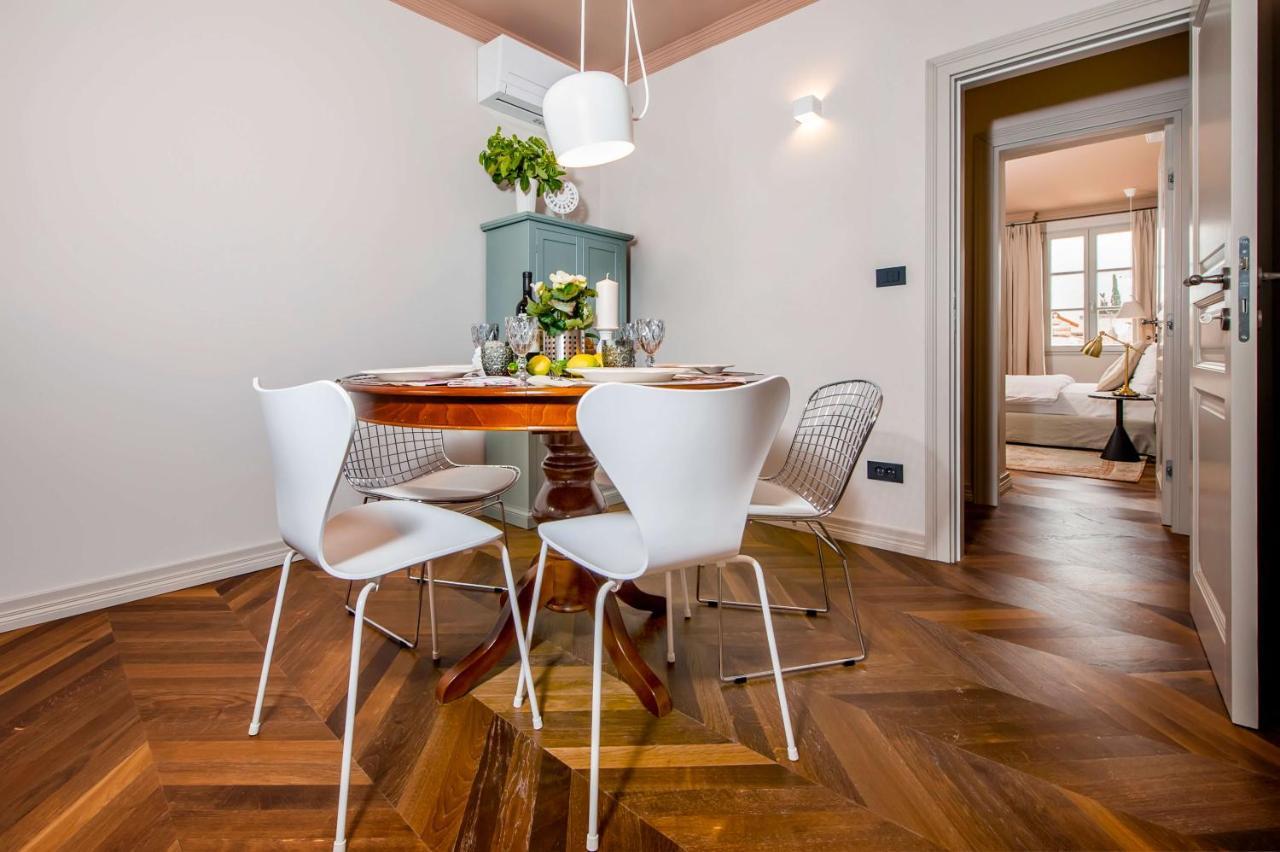 Campitelli Design Apartment Rovigno Esterno foto