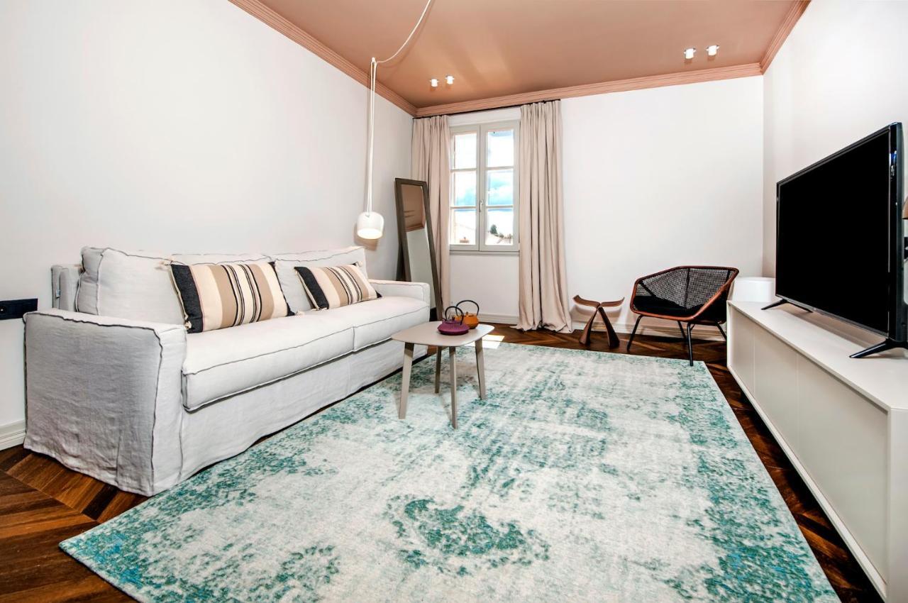 Campitelli Design Apartment Rovigno Esterno foto